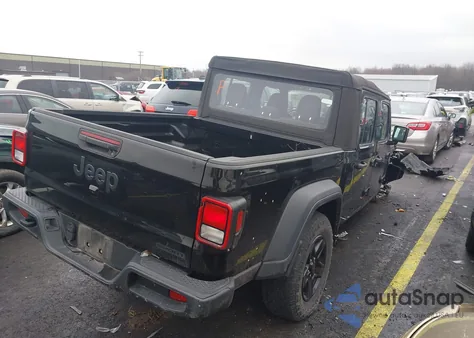 2021 Jeep Gladiator Sport 4X4 z USA, uszkodzony, nr VIN 1C6HJTAG3ML547370